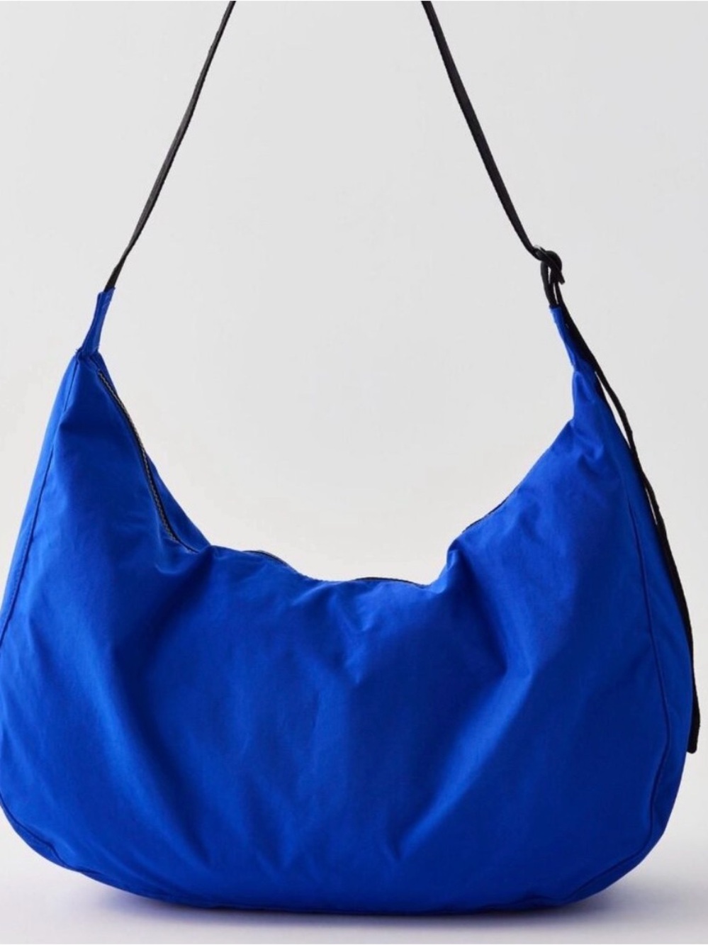 BAGGU Large Nylon Crescent Bag Lapis - Picture 5 of 15